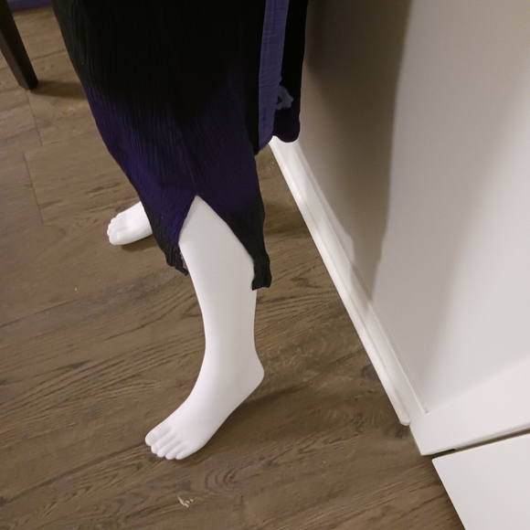 Simple People 2 piece women's skirt/top set, purple/dk purple/ black - Picture 9 of 12